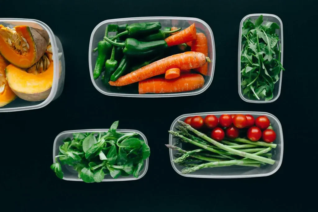 Jak przechowywać żywność w plastikowych pojemnikach